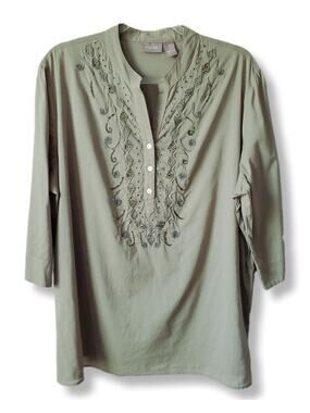 Chicos Olive Green Embroidered Tunic Top XL 3 Classic Coastal Neutral Casual NEW